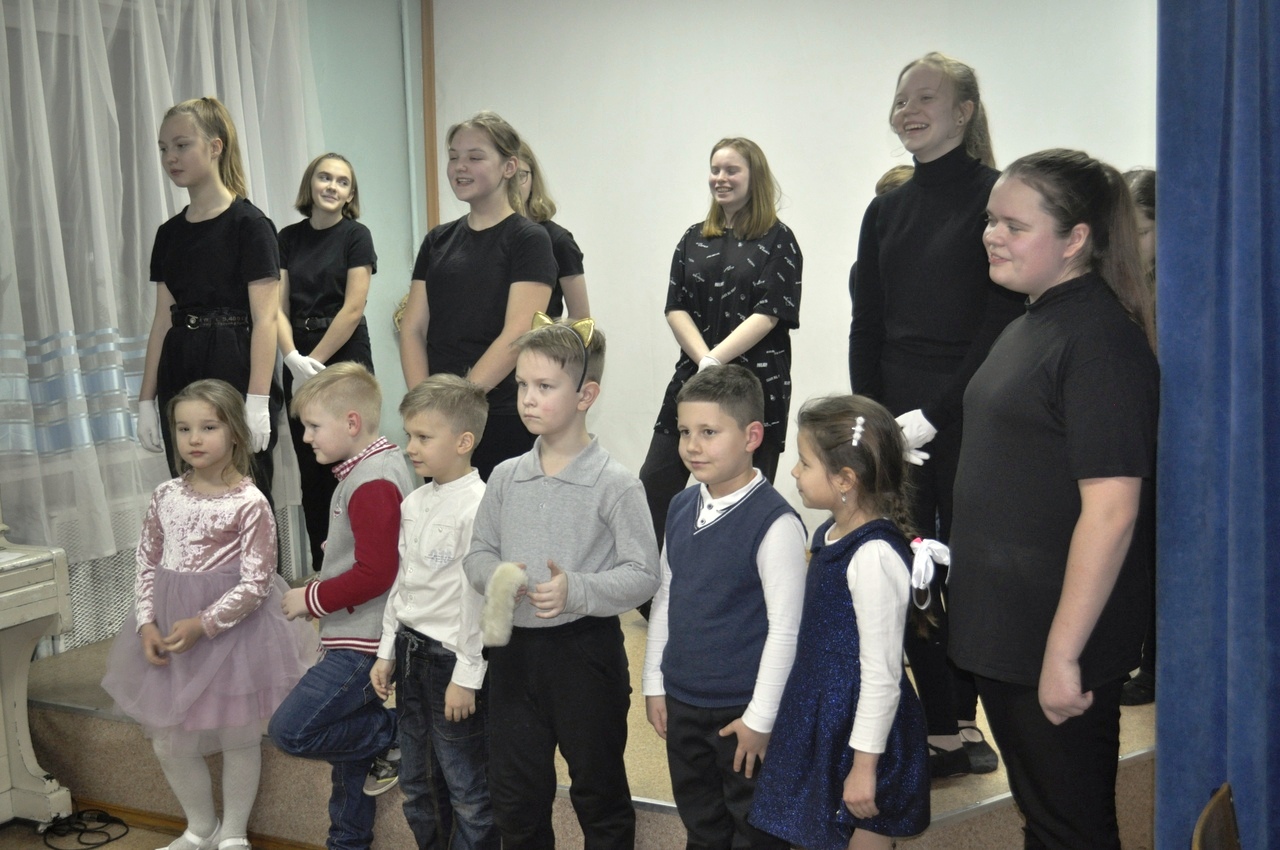 teatr- otchyotnyy 4